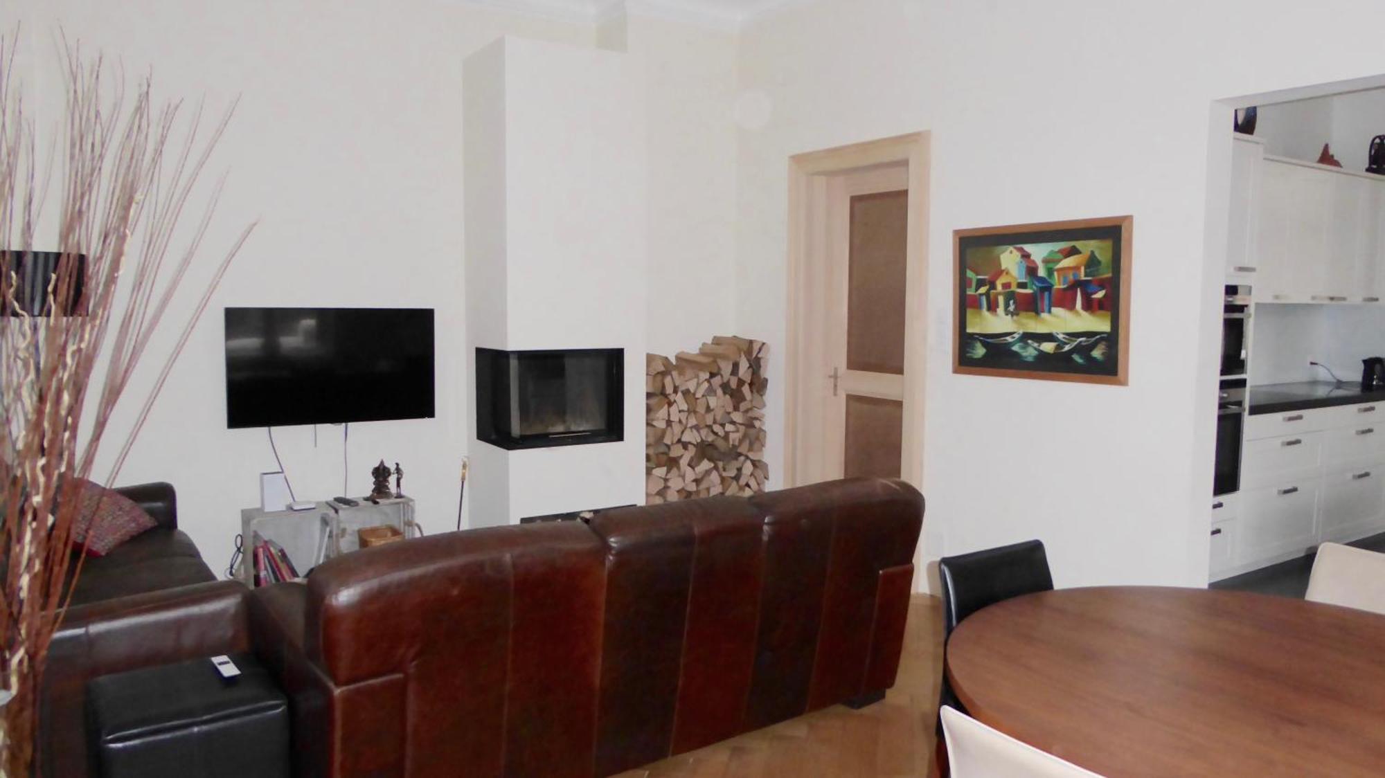 Georgian Guest Rooms Базел Екстериор снимка