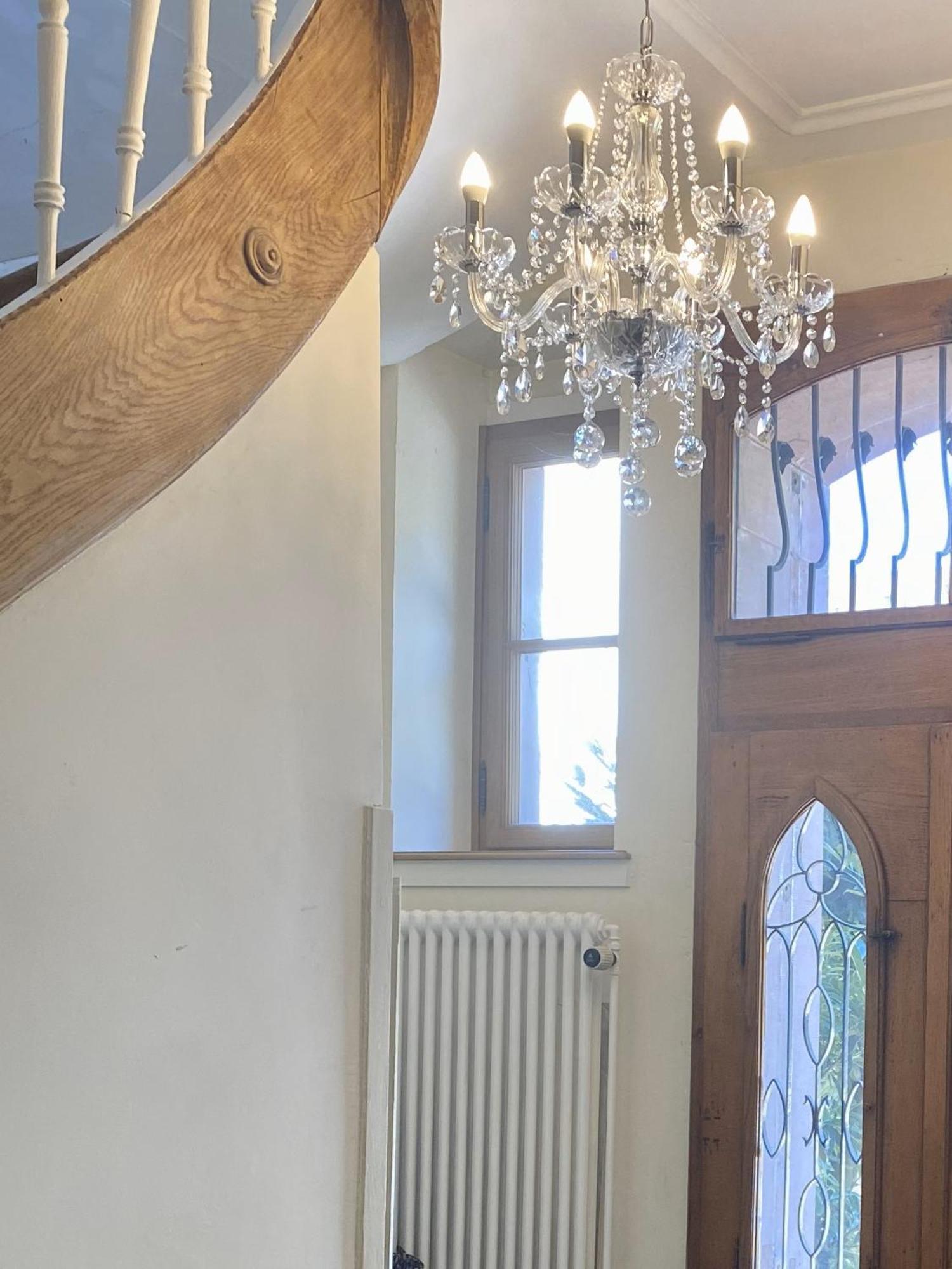 Georgian Guest Rooms Базел Екстериор снимка